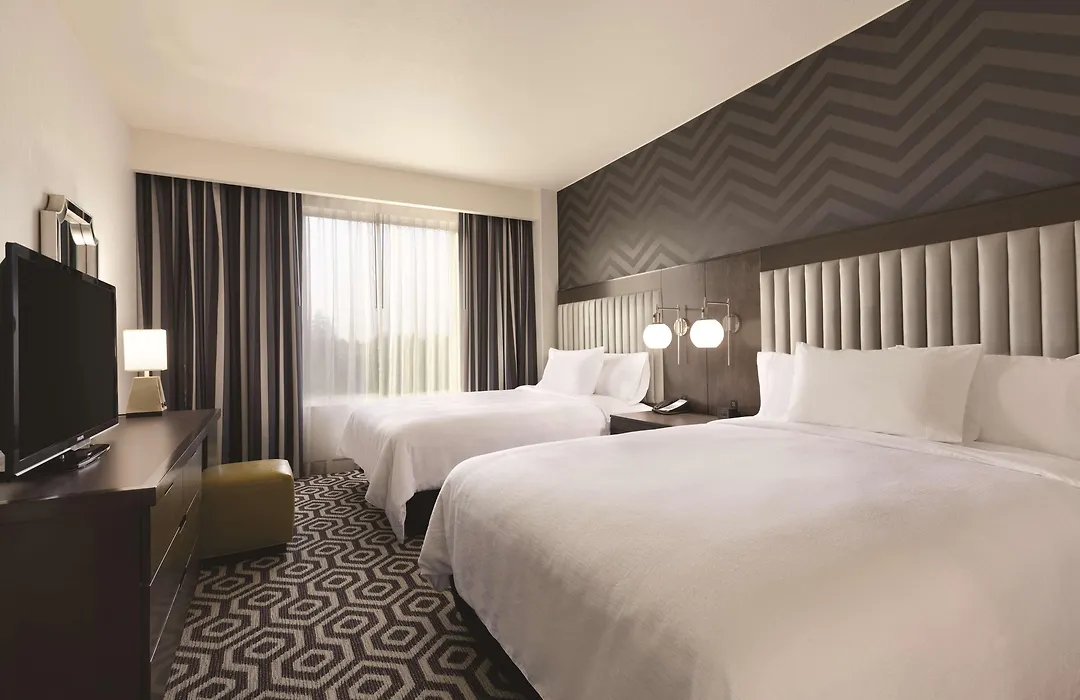 Embassy Suites By Hilton Portland Hillsboro, Oregon-1